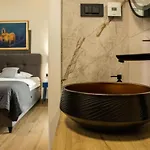 Luxury Lara With Heated Pool, Hot-tub And Sauna - Six Bedroom With Pool *