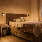 Luxury Lara With Heated Pool, Hot-tub And Sauna - Six Bedroom With Pool *