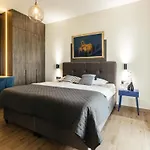别墅 Luxury Lara With Heated Pool, Hot-tub And Sauna - Six Bedroom With Pool Zmijavci