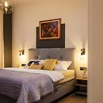 别墅 Luxury Lara With Heated Pool, Hot-tub And Sauna - Six Bedroom With Pool *