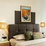 别墅 Luxury Lara With Heated Pool, Hot-tub And Sauna - Six Bedroom With Pool Zmijavci