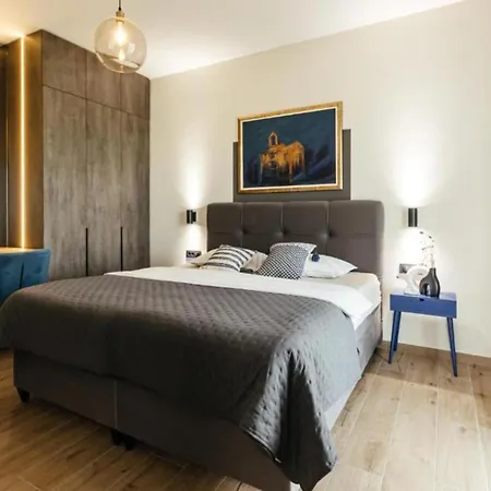Villa Luxury Lara With Heated Pool, Hot-tub And Sauna - Six Bedroom With Pool Zmijavci