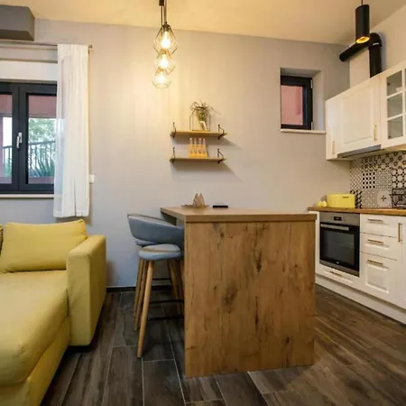 Luxury Lara With Heated Pool, Hot-tub And Sauna - Six Bedroom With Pool Villa Zmijavci